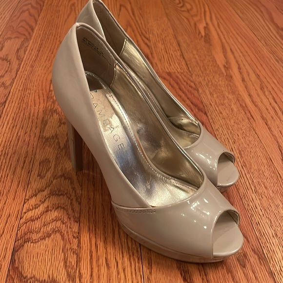 👠Cute Heels 👠 - Picture 3 of 8